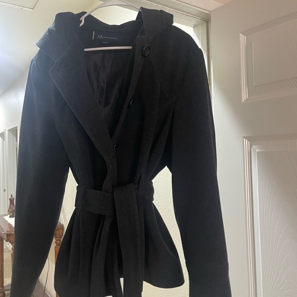 Macys - Beautiful dark gray Ann Klein coat with pockets. - Picture 4 of 6